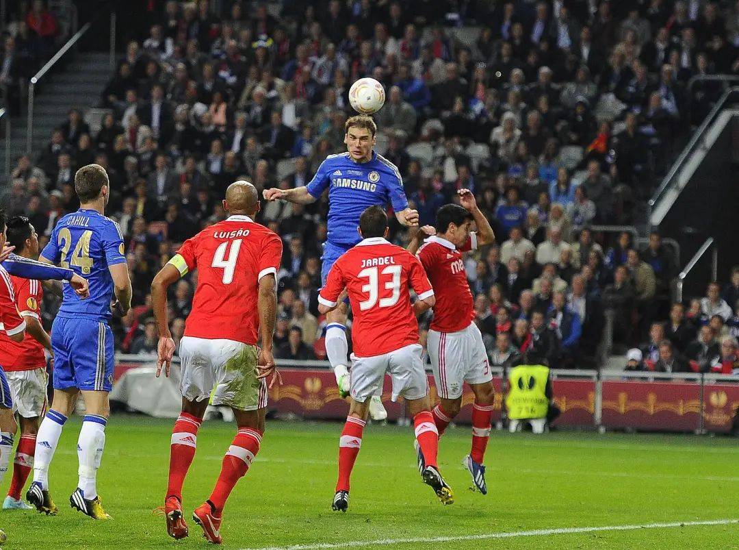 lol 更新补丁-赛前切尔西战术微调：NBA季后赛节点到来；底气十足；团队化学反应显著的简单介绍