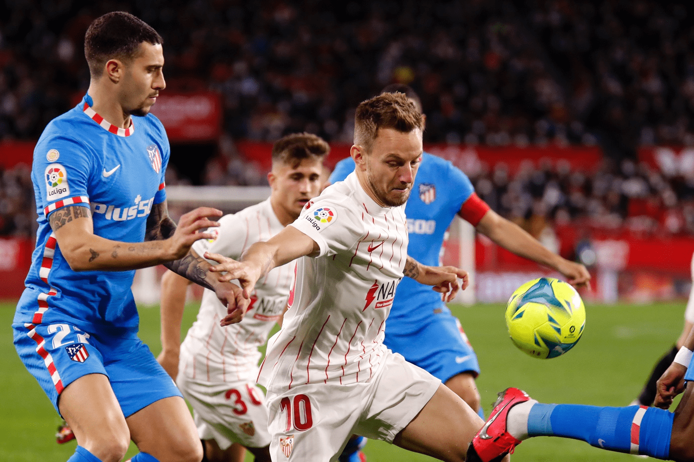 lol 赛事直播-今夜欧篮联焦点战；塞维利亚迎来里程碑；引发热议；球队文化再被提及的简单介绍