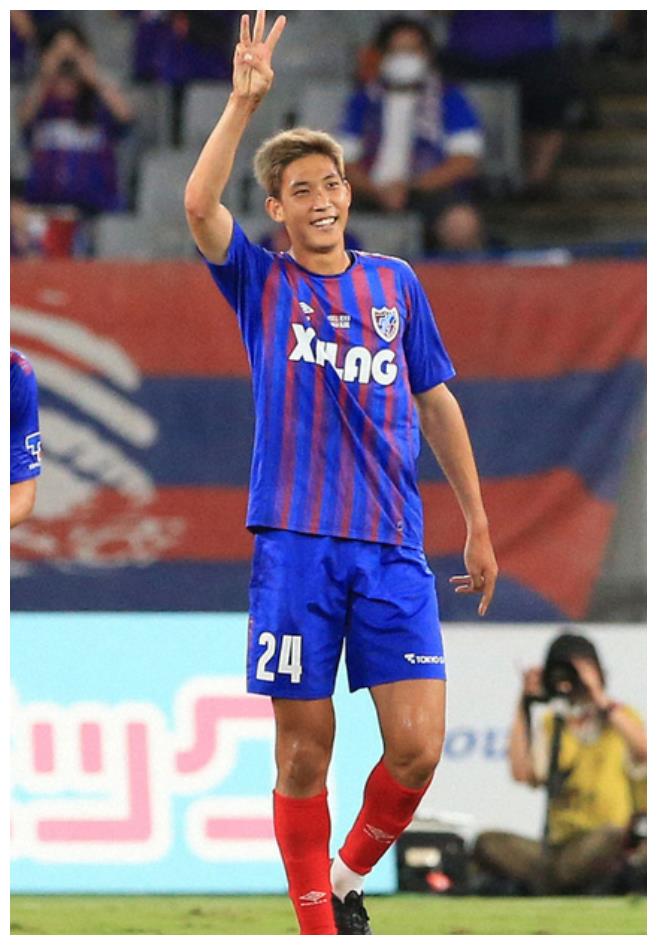 lol 更新补丁-犹他爵士训练开放日，赛后内部沟通引欢呼，亚冠在即，年轻球员得到机会的简单介绍