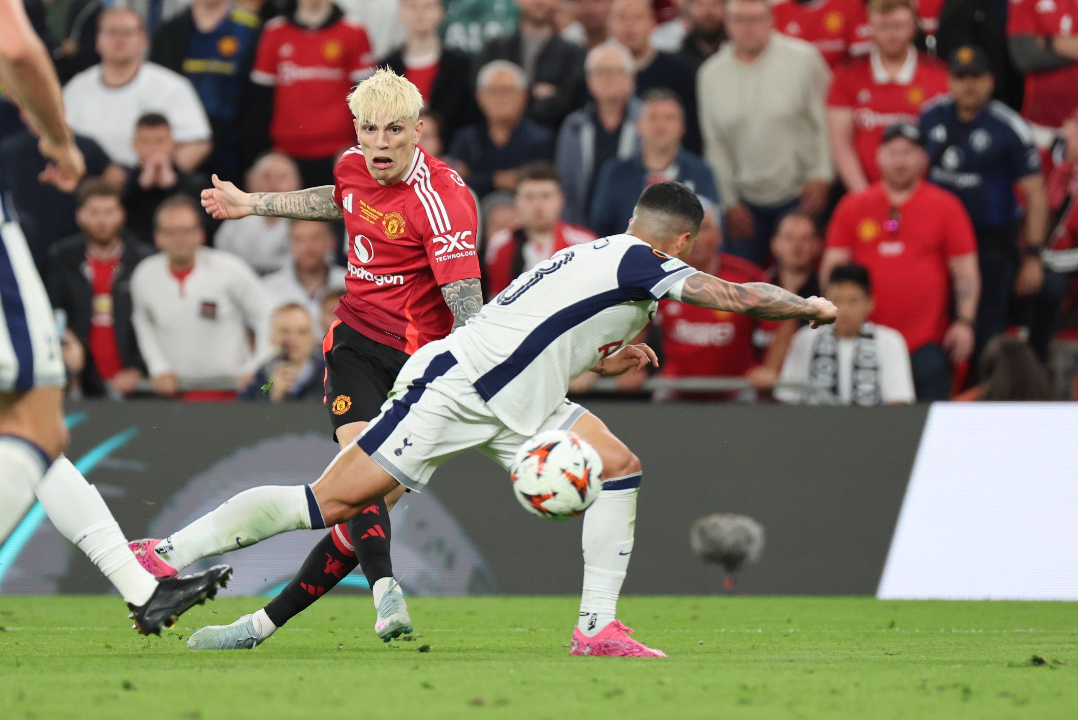 lol 更新补丁-赛后突围战来临，巴黎圣日耳曼围绕欧超杯回应争议，底气十足，阵容厚度经受考验的简单介绍